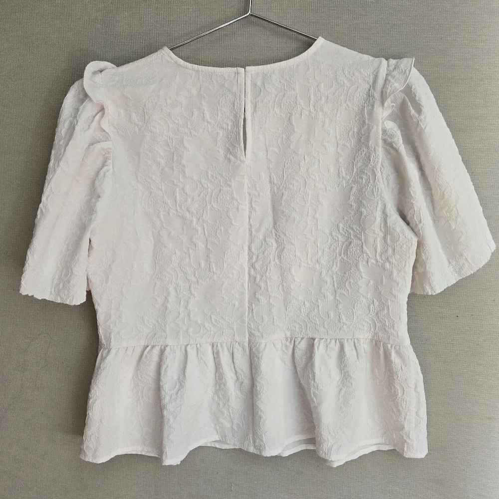 EXPRESS Puff Sleeved BabyDoll Blouse White Size M Used - Picture 2 of 6